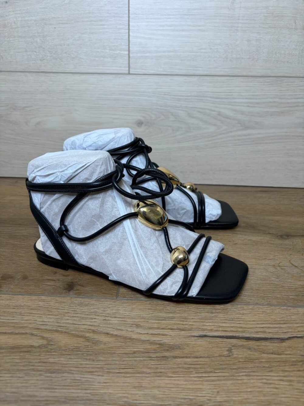 Nine West Iraam Black Mesh Strappy Flat Sandals Gold Ornaments 5.5M